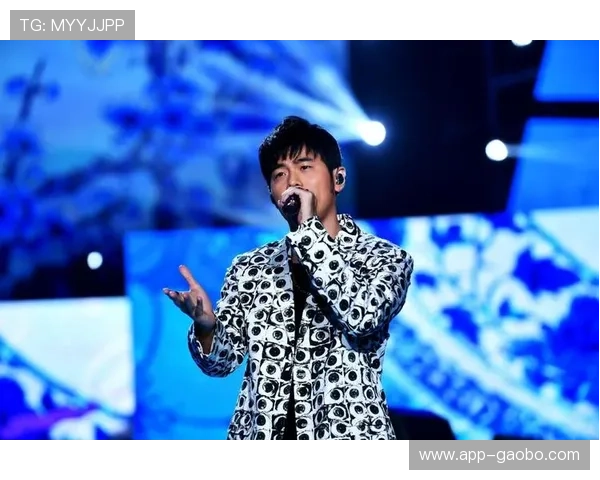 巨星娱乐网：娱乐圈年度盛典回顾，精彩瞬间一网打尽，精彩不断